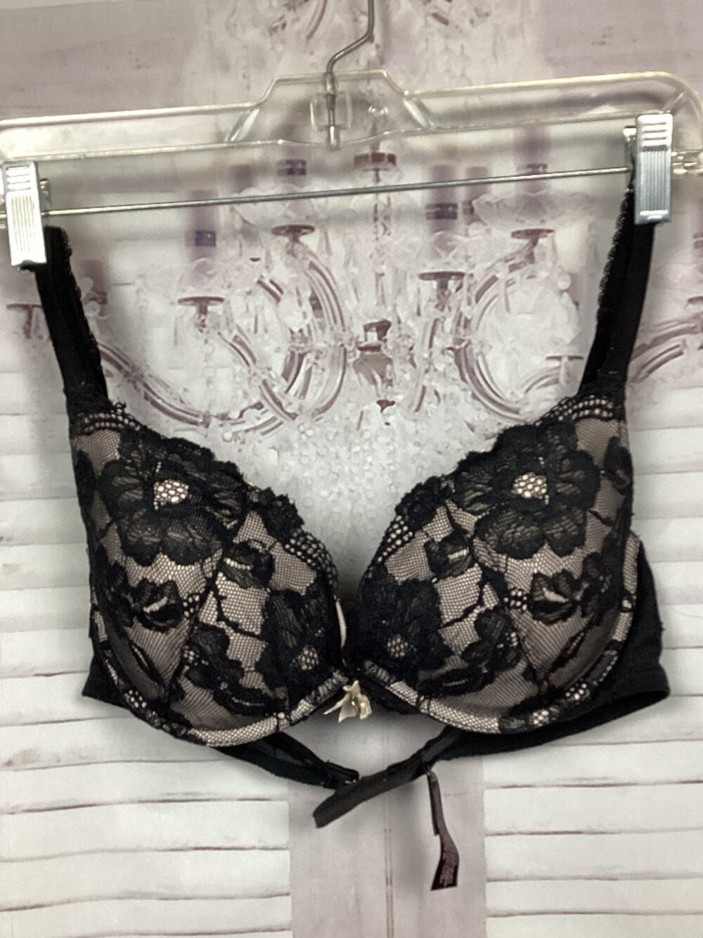Victoria's Secret Bra Body By Victoria Push Up 34D